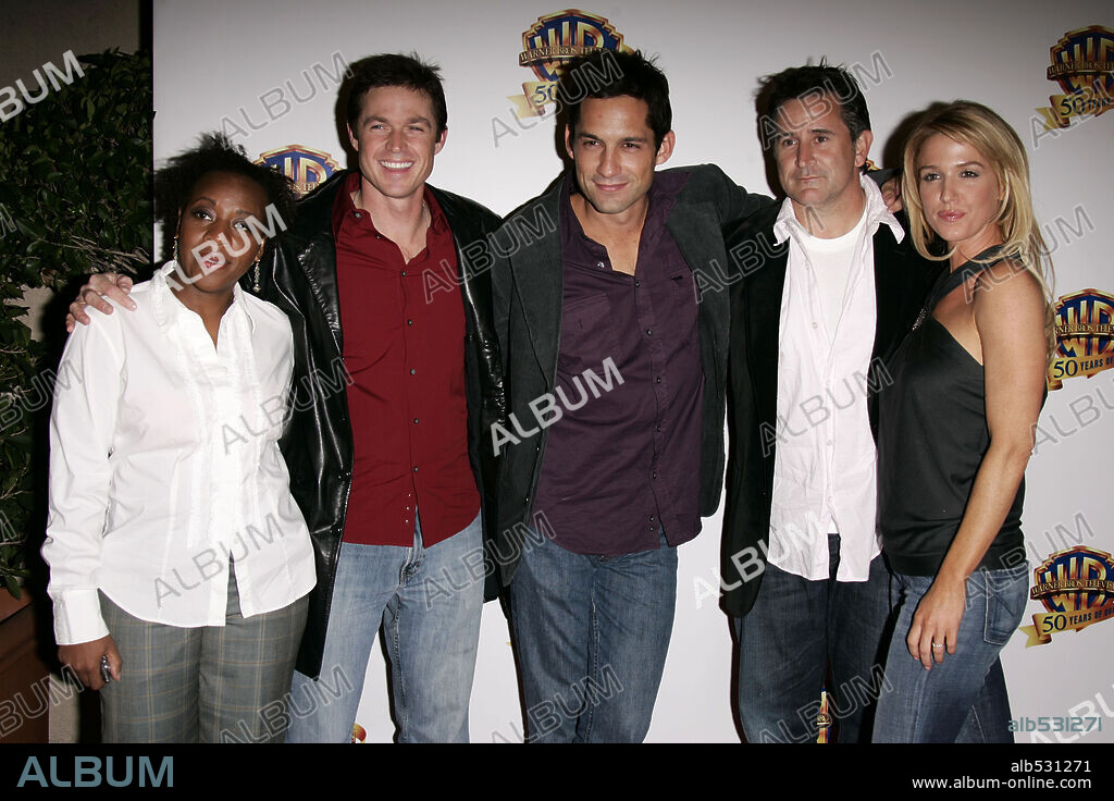 MARIANNE JEAN BAPTISTE, ERIC CLOSE, ANTHONY LAPAGLIA, POPPY MONTGOMERY and ENRIQUE MURCIANO. Jan 20, 2005; Burbank, California, USA; Cast of Without A Trace, MARIANNE JEAN-BAPTISTE, ENRIQUE MURCIANO, ERIC CLOSE, POPPY MONTGOMERY & ANTHONY LAPAGLIA arrive at WB Television & Warner Home Video Celebrate 50 Years of Quality TV held at on the Warner Brothers Lot. Mandatory Credit: Photo by Lisa O'Connor/ZUMA Press.(©) Copyright 2005 by Lisa O'Connor. 20/01/2005