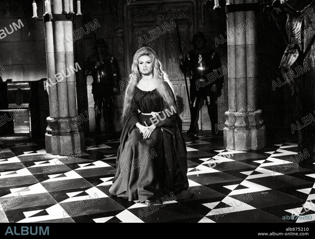 BRIGITTE BARDOT dans LES AMOURS CELEBRES, 1961, réalisé par MICHEL BOISROND. Copyright GENERALE EUROPEENNE DE FILMS.