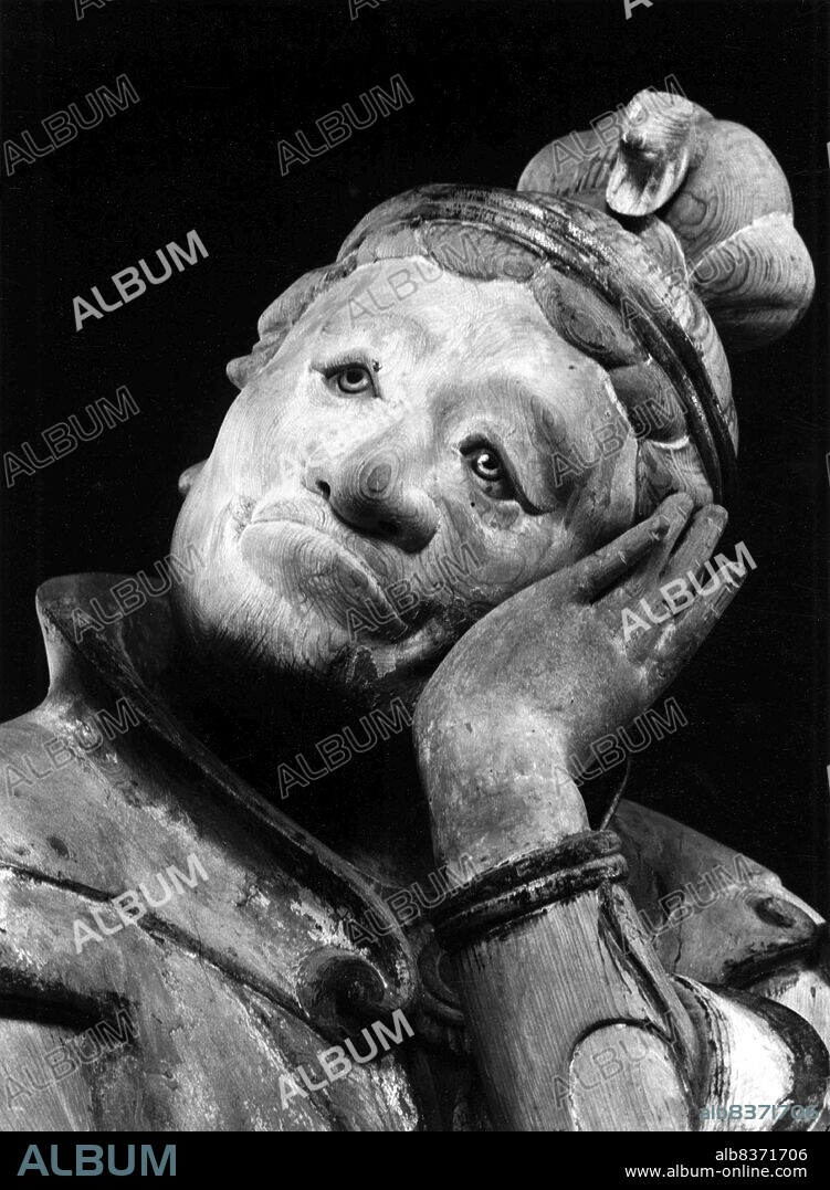Ken Domon (25 October 1909 15 September 1990) is one of the most renowned Japanese photographers of the 20th century. He is most celebrated as a photojournalist, though he may have been most prolific as a photographer of Buddhist temples and statuary.