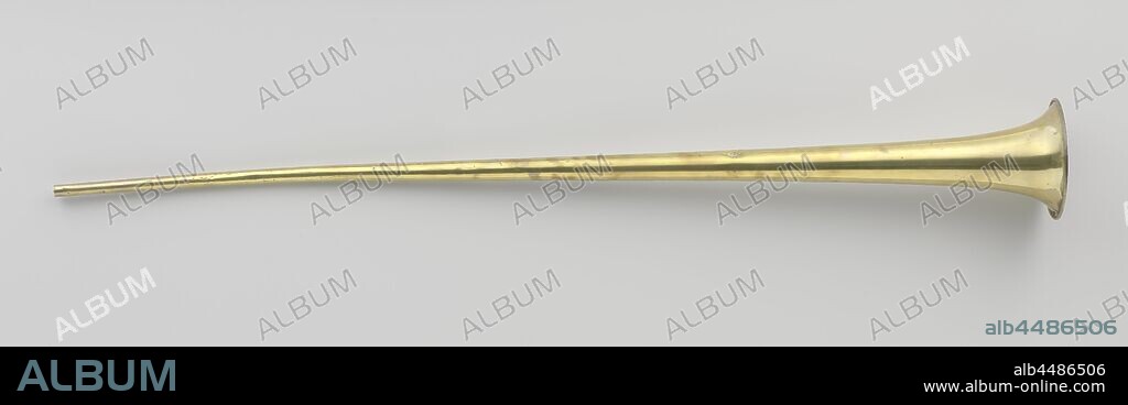Straight Post Horn, Copper post horn consisting of a thin slightly curved tube that ends in a broad bowl with an edge. The mouthpiece is missing., anonymous, Europe, c. 1815 - c. 1830, copper (metal), soldering, l 1017 mm d 122 mm.