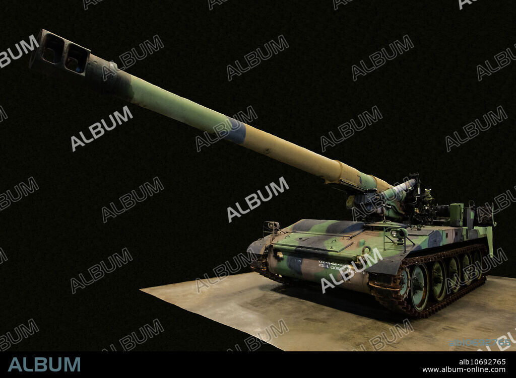 M110A2 8 inch self propelled howitzer US Army. American Armoured Museum. Danville, Virginia.