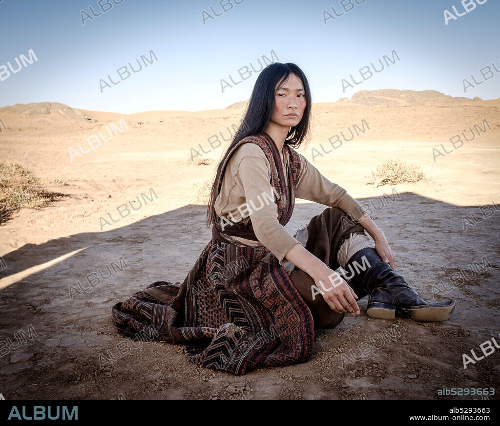 GANA BAYARSAIKHAN en WAITING FOR THE BARBARIANS, 2019, dirigida por CIRO GUERRA. Copyright Iervolino Entertainment / Ithaca Pictures.