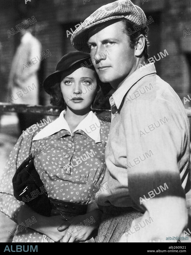 JOEL MCCREA y SYLVIA SIDNEY en CALLEJÓN SIN SALIDA, 1937 (DEAD END), dirigida por WILLIAM WYLER. Copyright GOLDWYN/UNITED ARTISTS.