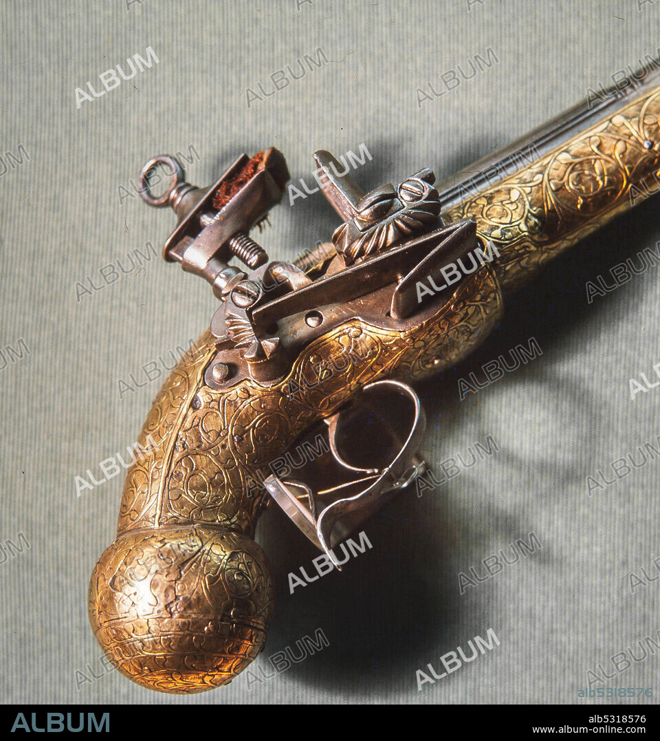 Pistola con llave de Miquelete, siglo XVIII, Museu de Ripoll.