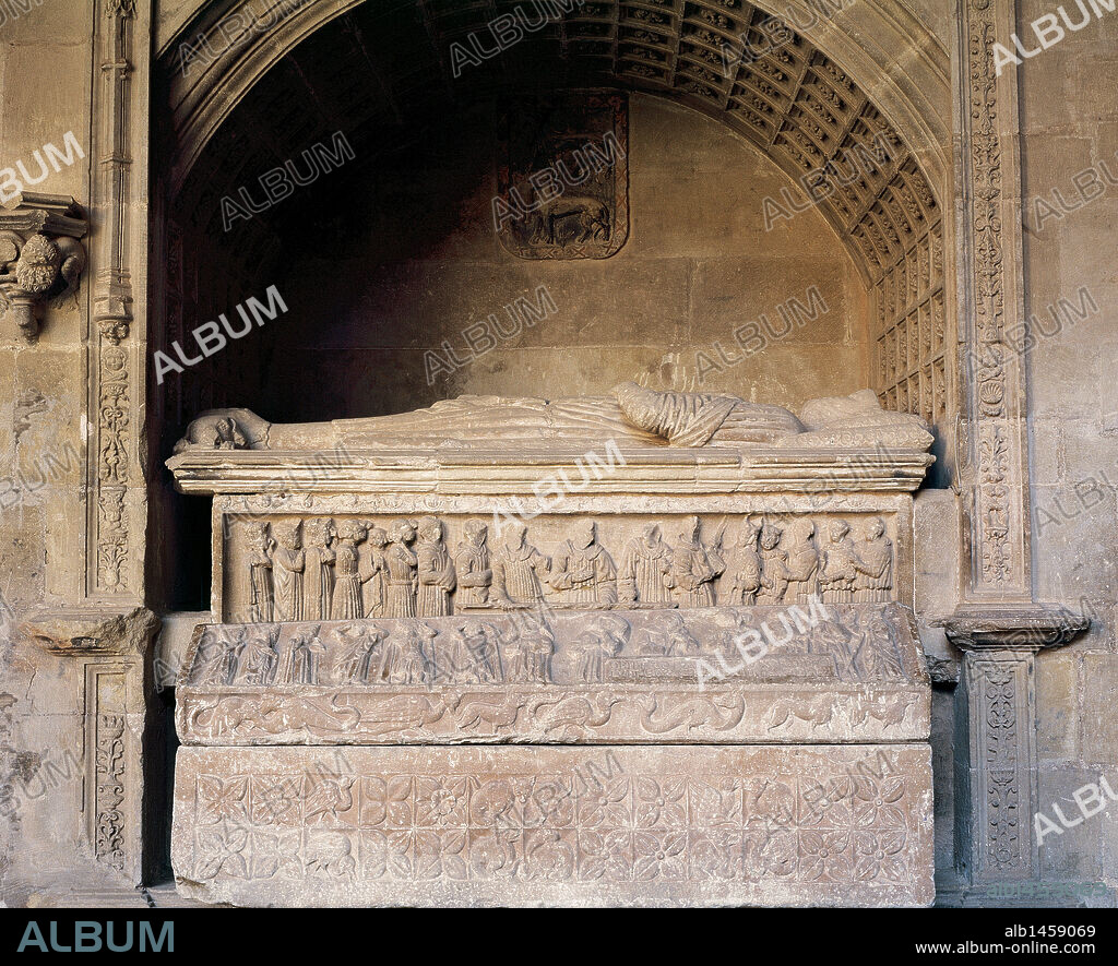 Gothic art. Mausoleum of Diego Lopez de Haro and the coffin of his wife Toda Perez de Azagra. Fifteenth century. Church of Santa Mari´a La Real. Na´jera. La Rioja.