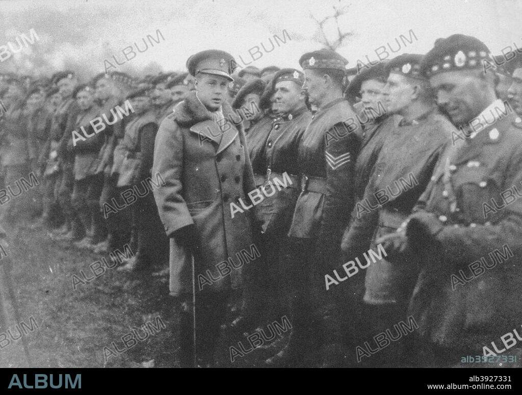 The Prince of Wales talking to a British soldier at the front, World War I, c1914-c1918 (1936). The future King Edward VIII speaking with a sergeant of the 13th Battalion (Scottish Horse) Royal Highlanders. From Edward The Eighth - Our King, by A.V. Groom. [Allied Newspapers Limited, London, 1936].