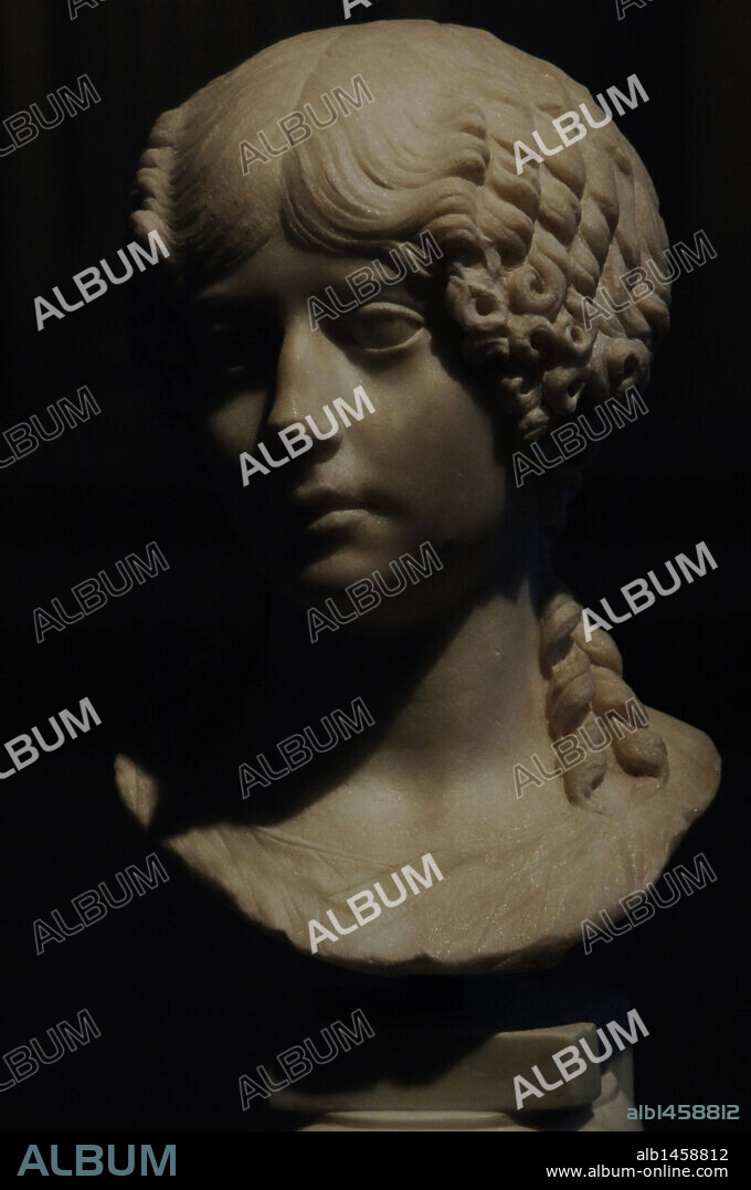 ARTE ROMANO. ITALIA. BUSTO DE MINATIA POLLA. Fechado hacia el año 40. Termas de Diocleciano. Museo Nacional Romano. Roma.