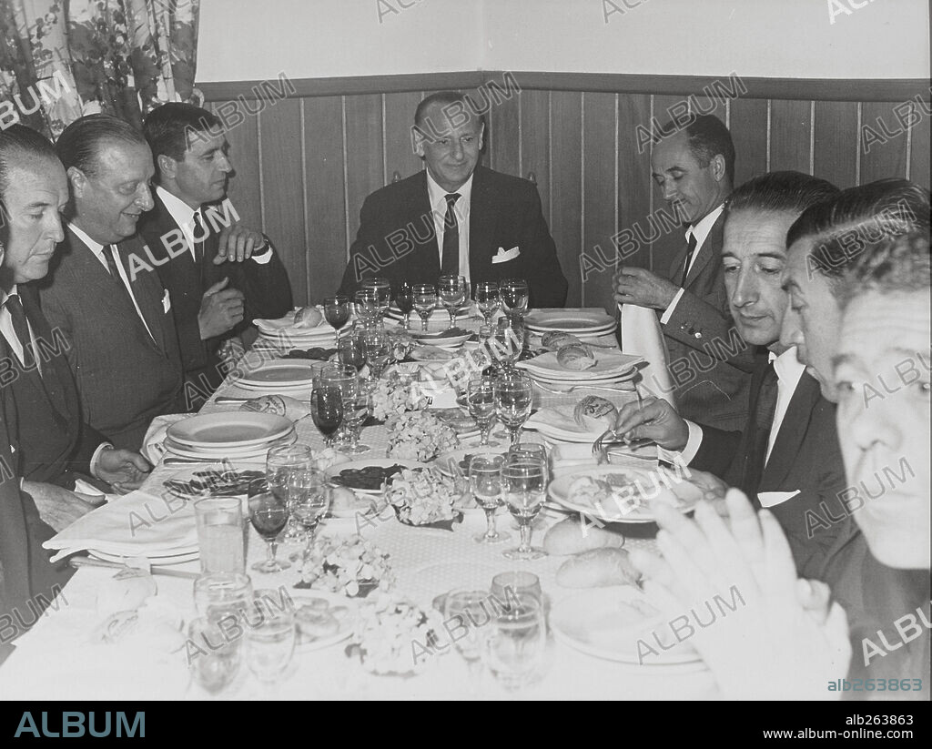 LUIS GARCIA BERLANGA, PASCUAL CEBOLLADA and VIZCAINO CASAS.