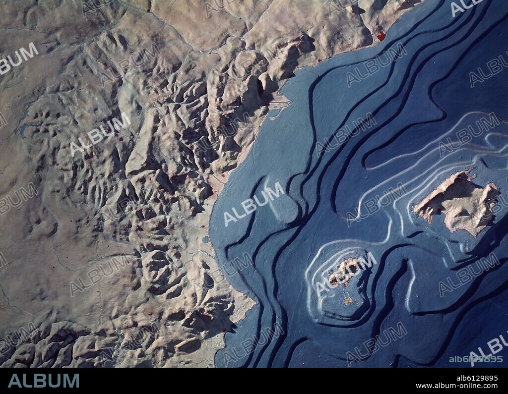 MAPA EN RELIEVE DEL SECTOR LEVANTINO DE ESPAÑA.