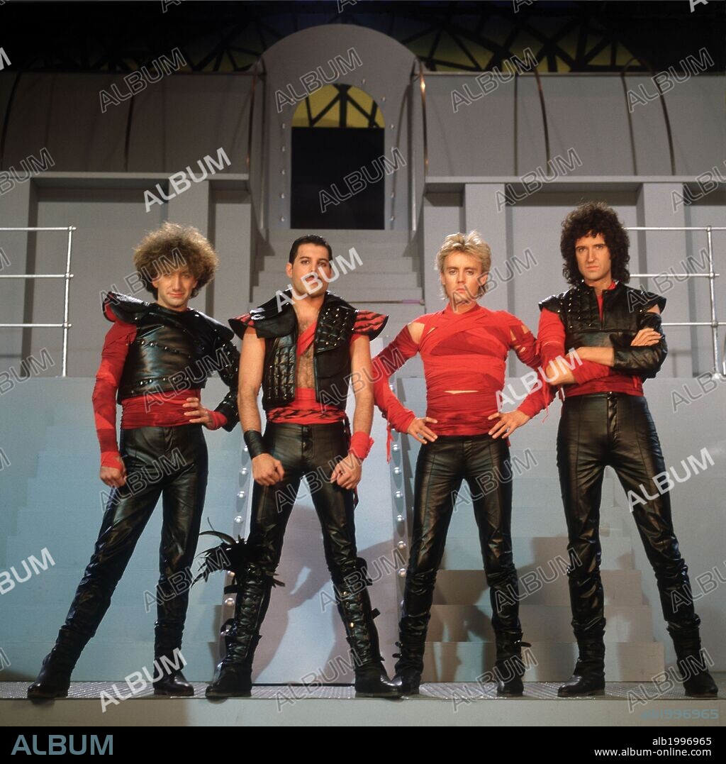 BRIAN MAY, Freddie MERCURY, JOHN DEACON, QUEEN and ROGER TAYLOR in QUEEN: DAYS OF OUR LIVES, 2011, directed by MATT O'CASEY. Copyright GLOBE PRODUCTIONS.