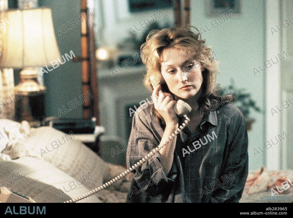 MERYL STREEP en ENAMORARSE, 1984 (FALLING IN LOVE), dirigida por ULU GROSBARD. Copyright PARAMOUNT PICTURES.