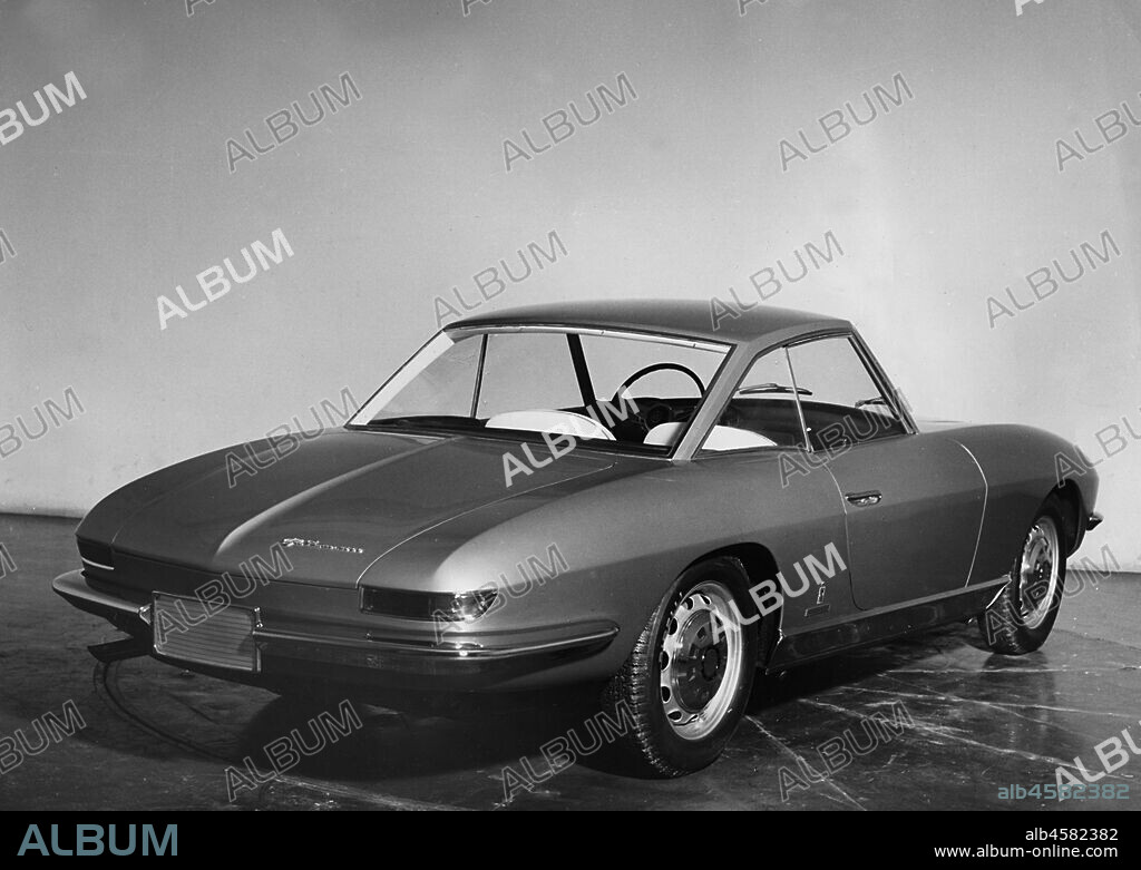 1963 Alfa Romeo 2600 Coupe Speciale by Pininfarina.