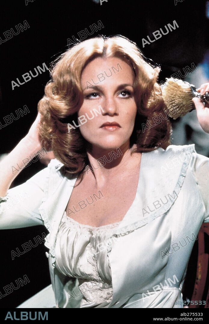MADELINE KAHN.