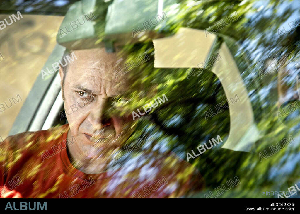LUIS CALLEJO en TARDE PARA LA IRA, 2016 (THE FURY OF A PATIENT MAN), dirigida por RAUL AREVALO. Copyright AGOSTO LA PELICULA/ LA CANICA FILMS.