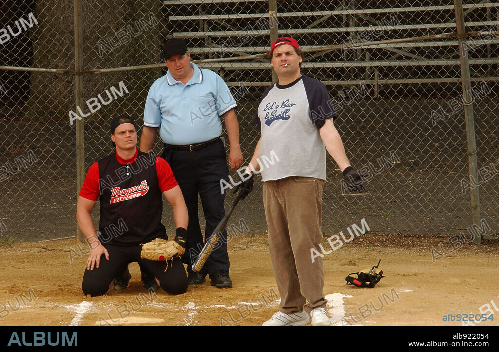 ARTIE LANGE in ARTIE LANGE'S BEER LEAGUE, 2006 (BEER LEAGUE), directed by FRANK SEBASTIANO. Copyright IDENTITY FILMS/CKRUSH ENTERTAINMENT.
