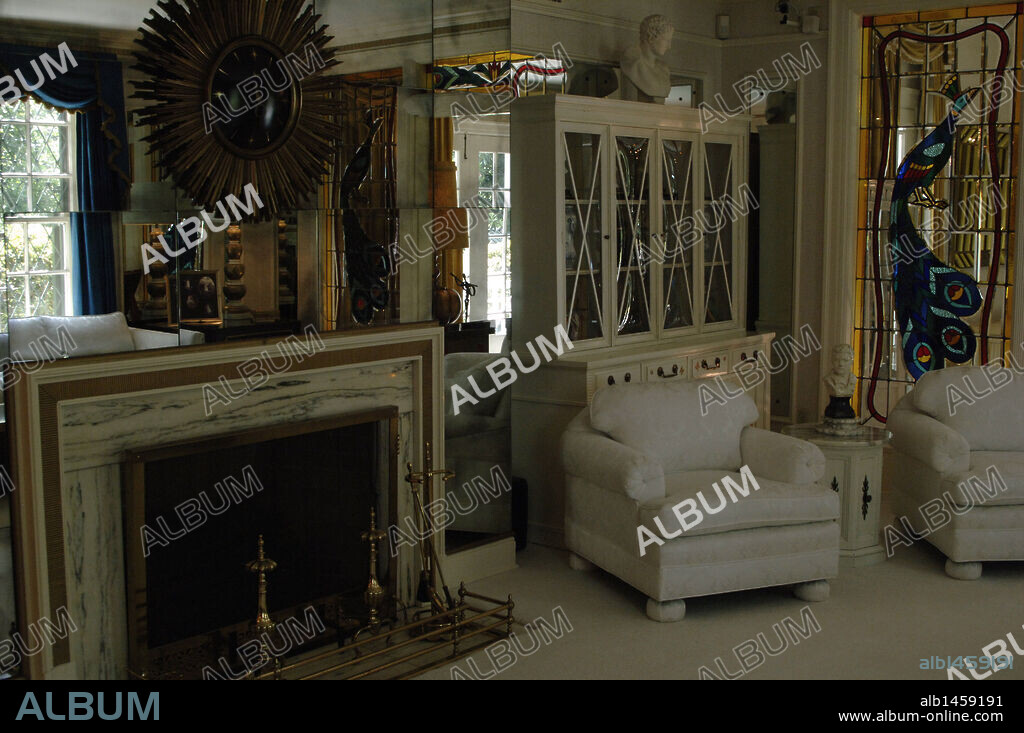 Tennessee. Memphis. Graceland Mansion to Elvis Presley (1935-1977). Inside. USA.