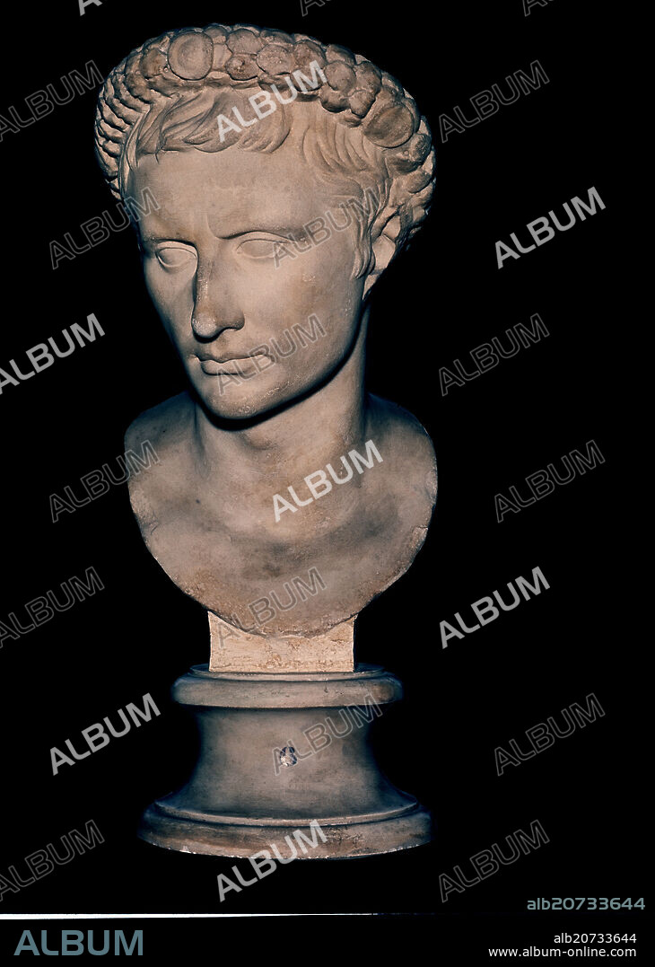 BUSTO DEL EMPERADOR AUGUSTO-63 AC/14 DC- ESCULTURA ROMANA - 27 AC/14 DC.