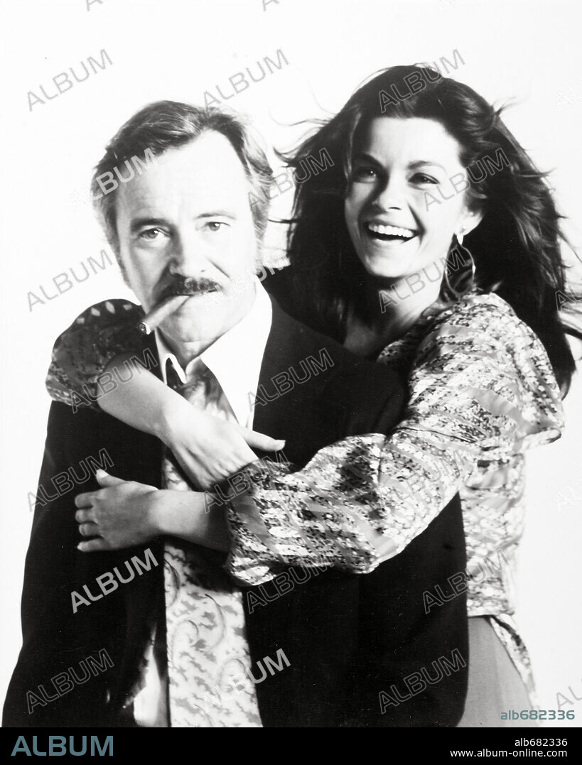 GENEVIEVE BUJOLD and JACK LEMMON in ALEX & THE GYPSY, 1976. Copyright 20TH CENTURY FOX.