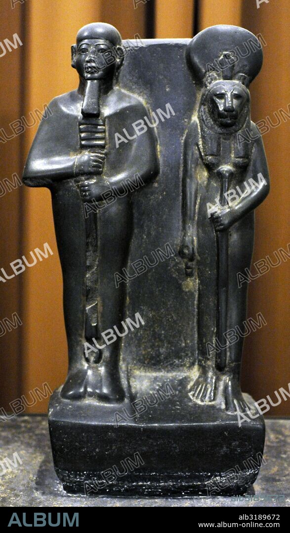 Arte Egipcio. Egipto. Grupo escultórico de Path y Sekhmet. Siglo VII-VI a. c. Imperio antiguo. Dinastía XXVI. Basalto. The State Hermitage Museum. San Petersburgo. Rusia.