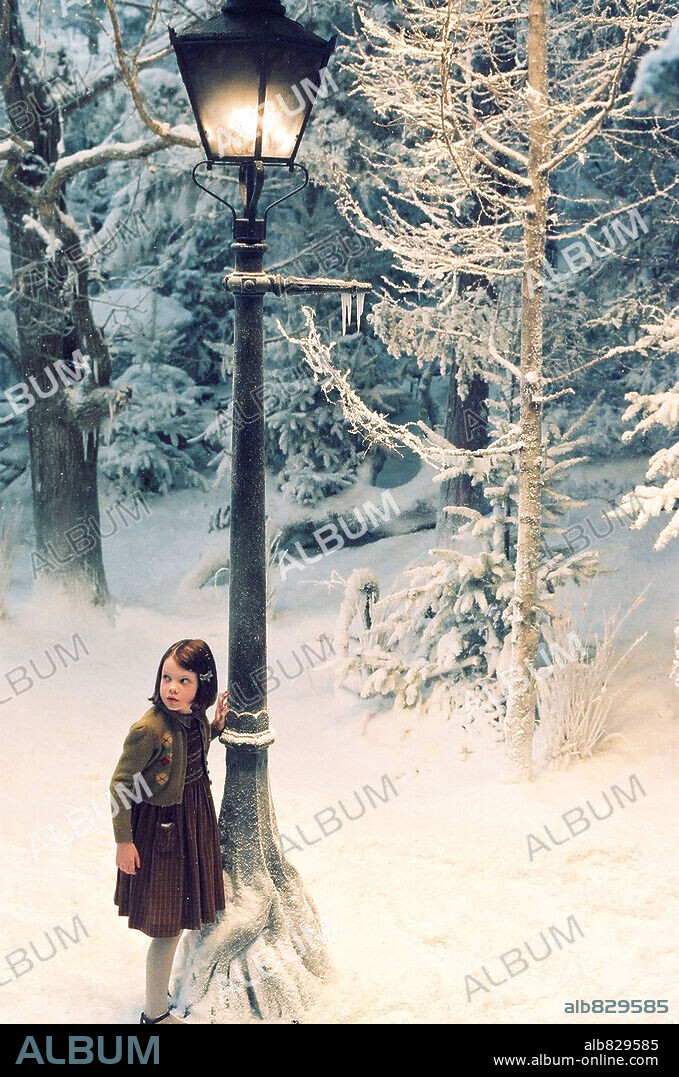 GEORGIE HENLEY en CRONICAS DE NARNIA: EL LEON, LA BRUJA Y EL ARMARIO, LAS, 2005 (CHRONICLES OF NARNIA: THE LION, THE WITCH AND THE WARDROBE, THE), dirigida por ANDREW ADAMSON. Copyright WALT DISNEY PICTURES / BRAY, PHIL.