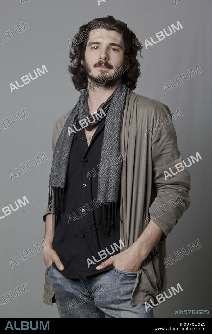 Madrid, 03/02/2015. Actor Yon Gonzalez visits the Abc.es chat. Photo: Juan Piedra Archdc.