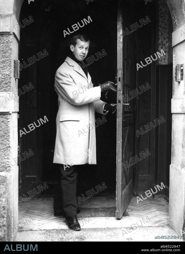 Göteborg 1963-10-16. Hatt- Gösta Gösta Andersson civilt. Foto: Arne Alfredsson *** Local Caption *** HT-Bild. KAMERAREPORTAGE.