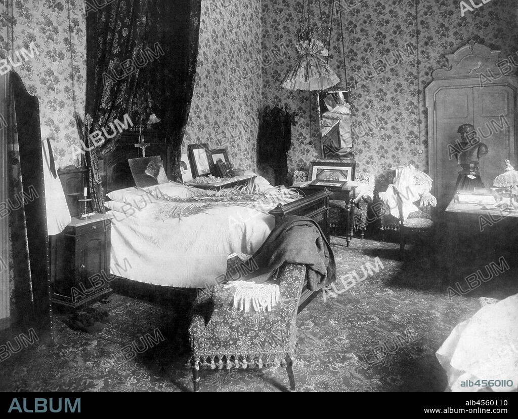 Italy. lombardia. milan. the room that gave hospitality to giuseppe verdi in grand hotel et de milan 1800-1900.