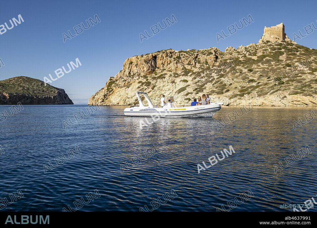 Es Port, puerto de Cabrera, Parque nacional marítimo-terrestre del Archipiélago de Cabrera, Mallorca, Balearic Islands, Spain.