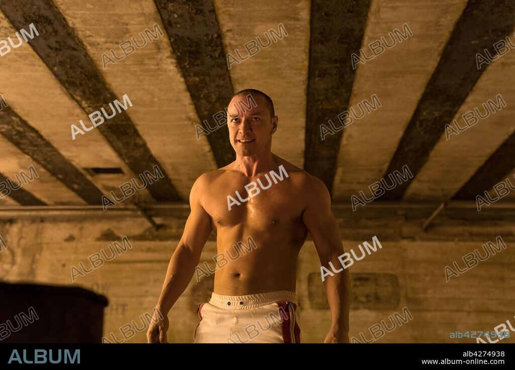 JAMES MCAVOY dans GLASS, 2019, réalisé par M. NIGHT SHYAMALAN. Copyright UNIVERSAL.