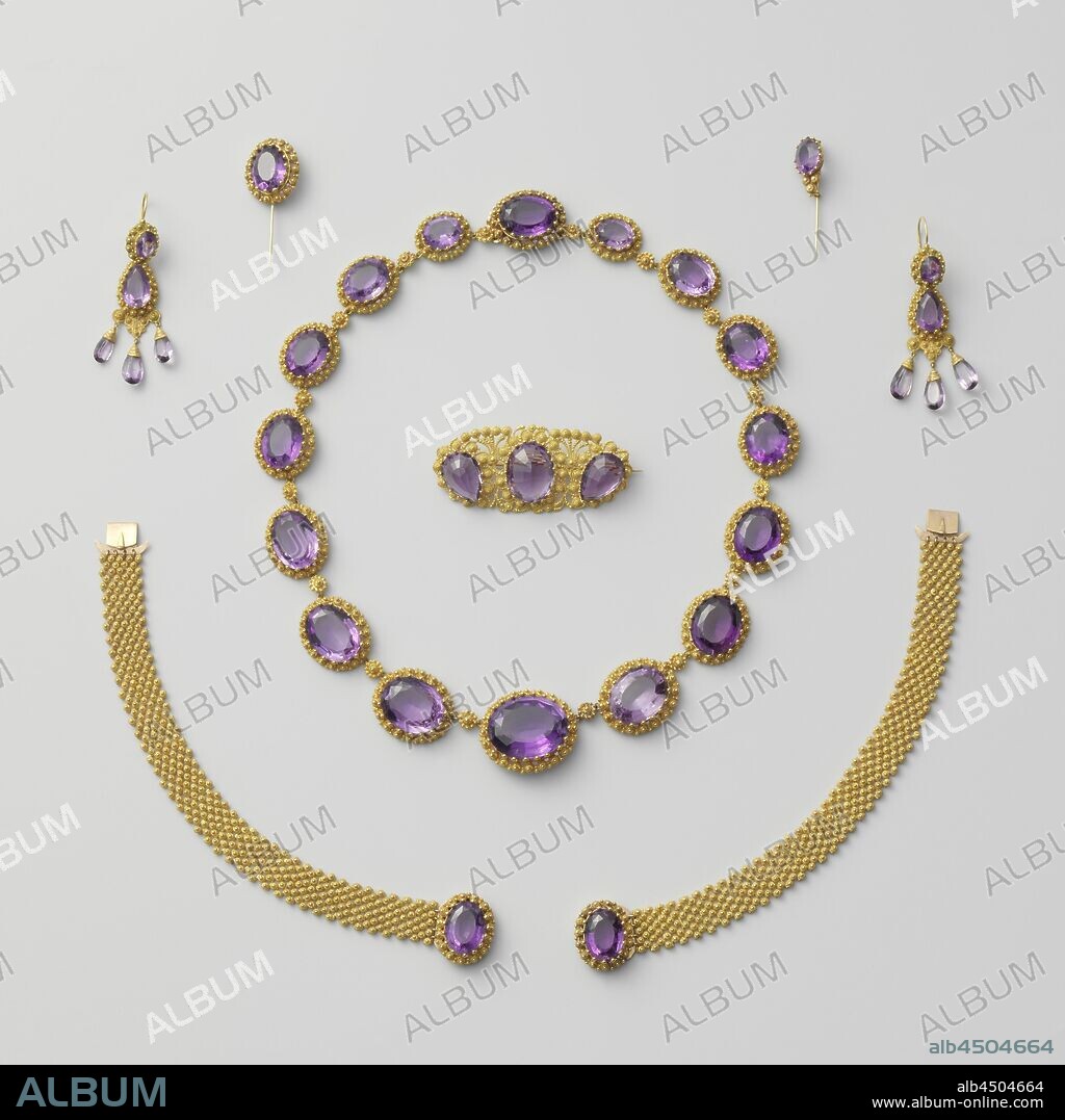 Parure Parure consisting of a necklace, a pair of earrings, a pair of bracelets and two pins, Parure consisting of a necklace, two bracelets, a set of earrings, two pins and a brooch., Jean Baptiste Bonnard, Amsterdam, c. 1824 - c. 1829, gold (metal), amethyst (mineral).