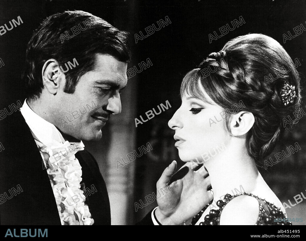 BARBRA STREISAND and OMAR SHARIF in FUNNY GIRL, 1968, directed by WILLIAM WYLER. Copyright COLUMBIA PICTURES.