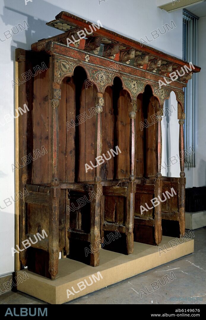 SILLERIA DE CORO-PROC. DE PALENCIA, MUDEJAR S XIV (CONVENTO STA CLARA DE ASTUDILLO).