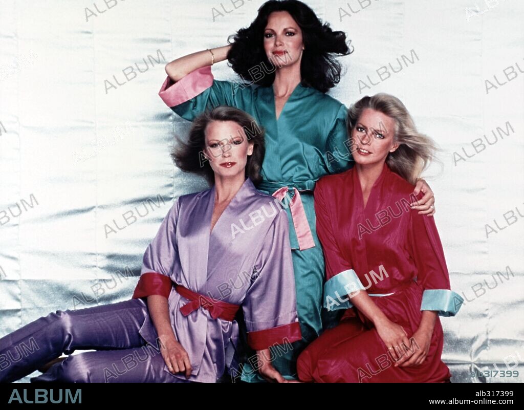 CHERYL LADD, JACLYN SMITH and SHELLEY HACK in CHARLIE'S ANGELS, 1976, directed by IVAN GOFF. Copyright SPELLING-GOLDBERG PRODUCTIONS.