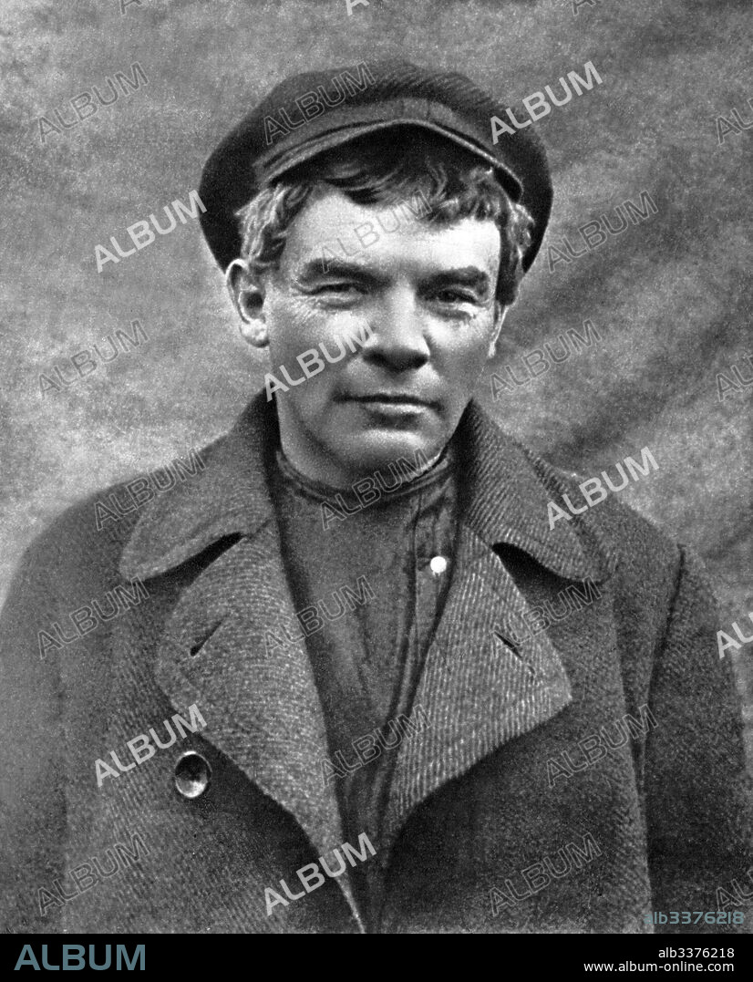 ANONYMOUS. Vladimir Lenin bewigged and clean shaven, Finland, 11 August 1917.