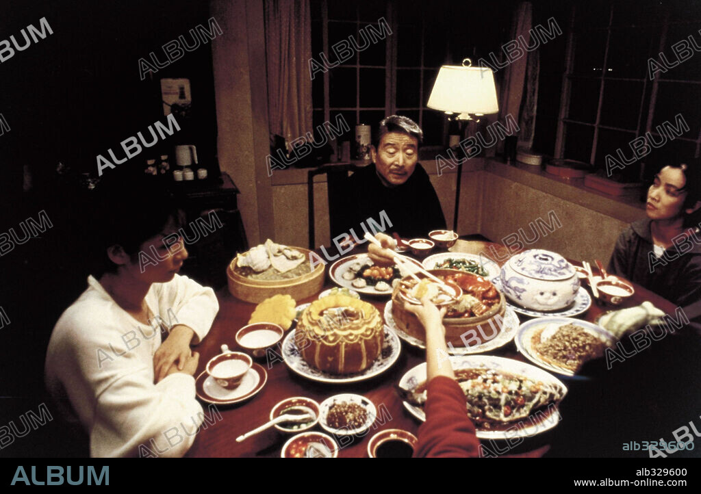 COMER, BEBER, AMAR, 1994 (YIN SHI NAN NU), dirigida por ANG LEE. Copyright CENTRAL MOTION PICTURES/GOOD MACHINE.