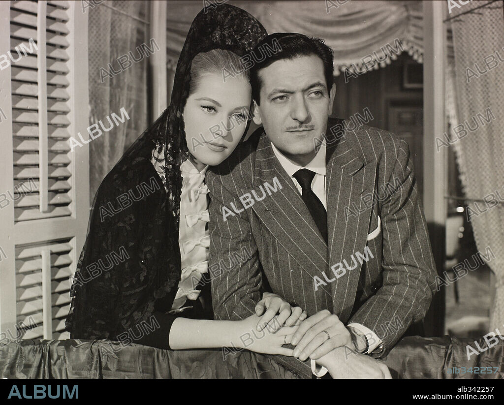 ALBERTO CLOSAS y ANALIA GADE en UNA MUCHACHITA DE VALLADOLID, 1958. Copyright P.C.DIA.