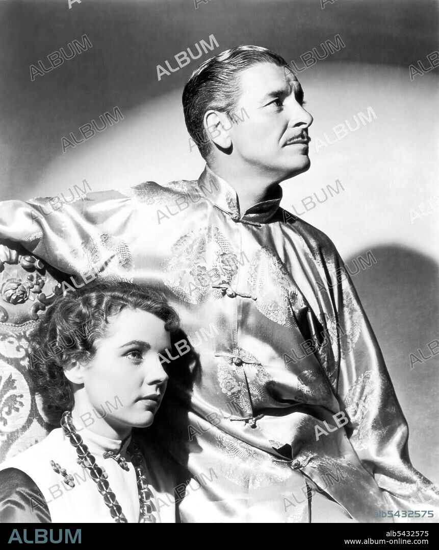 JANE WYATT y RONALD COLMAN en HORIZONTES PERDIDOS, 1937 (LOST HORIZON), dirigida por FRANK CAPRA. Copyright COLUMBIA PICTURES.