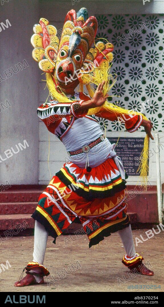 The repertoire of Ruhunu dancing has its origins in the rituals of the Devol Maduwa - used to propitiate the Deity/demon Devol - and in exorcistic rituals known as the Rata Yakuma and the Sanni Yakuma - associated with various demons who are supposed to cause a variety of afflictions and incurable illnesses.