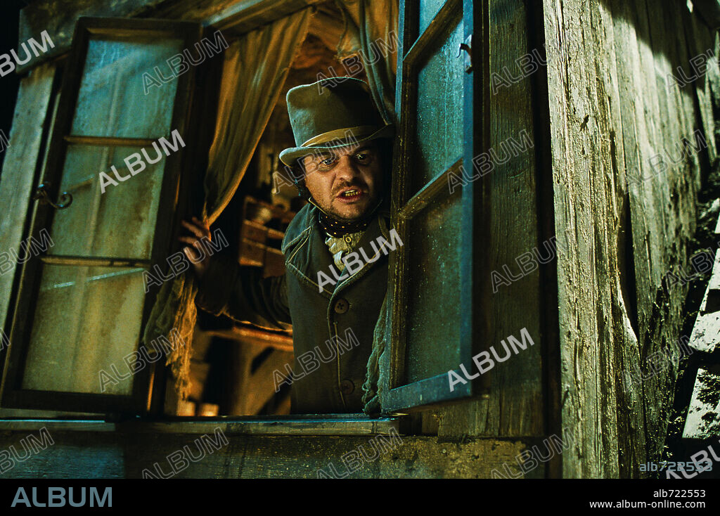 JAMIE FOREMAN in OLIVER TWIST, 2005, directed by ROMAN POLANSKI. Copyright OLIVER TWIST PRODUCTIONS LLP / FERRANDIS, GUY.