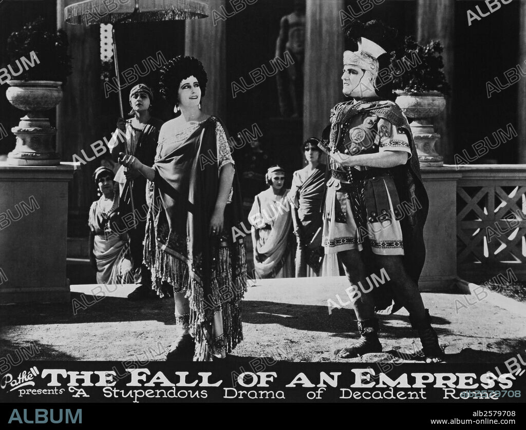 RINA DE LIGUORO in MESSALINA, THE FALL OF AN EMPRESS, 1924 (MESSALINA), directed by ENRICO GUAZZONI. Copyright GUAZZONI FILM.