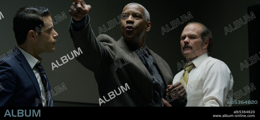 CHRIS BAUER, DENZEL WASHINGTON and RAMI MALEK in THE LITTLE THINGS, 2021, directed by JOHN LEE HANCOCK. Copyright WARNER BROS.