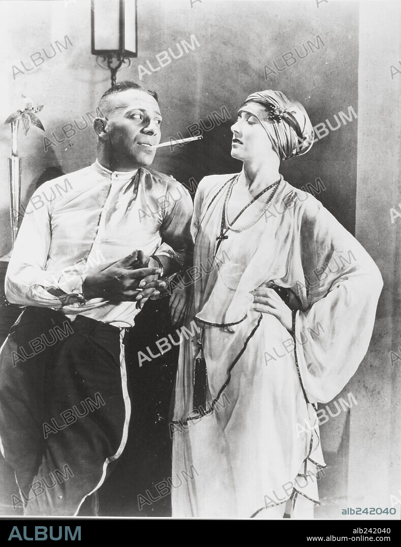 ERICH VON STROHEIM in FOOLISH WIVES, 1922, directed by ERICH VON STROHEIM. Copyright UNIVERSAL PICTURES.