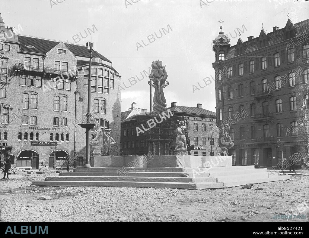 Göteborg 1924. Modell av den blivande fontänen på Järntorget - Järntorgsbrunnen *** Local Caption *** GT. KAMERAREPORTAGE.