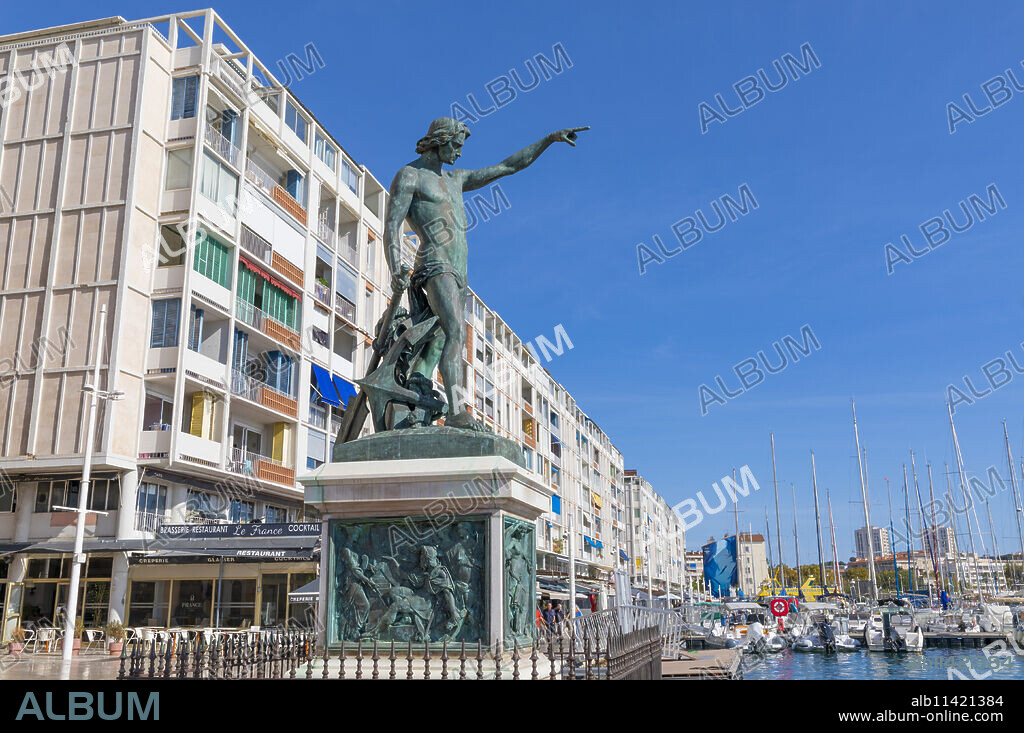 Genius of Navigation statue, Toulon, Var, Provence-Alpes-Cote d'Azur, France, Western Europe.
