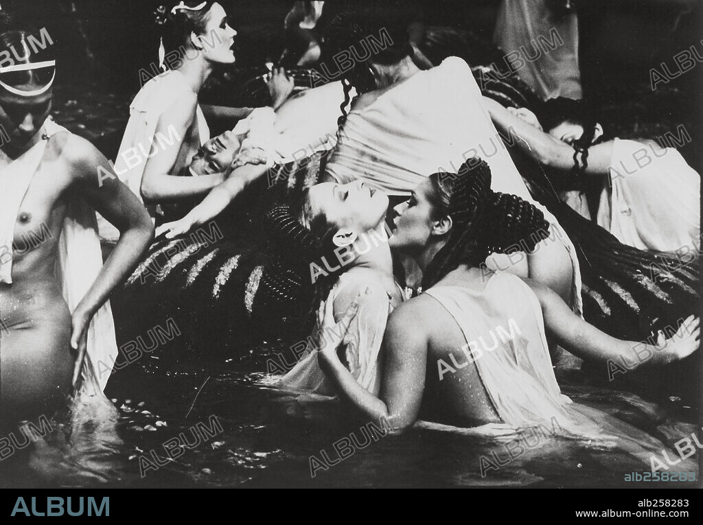 CALIGULA, 1979 (CALIGOLA), directed by TINTO BRASS. Copyright GTO/FELIX/PENTHOUSE.