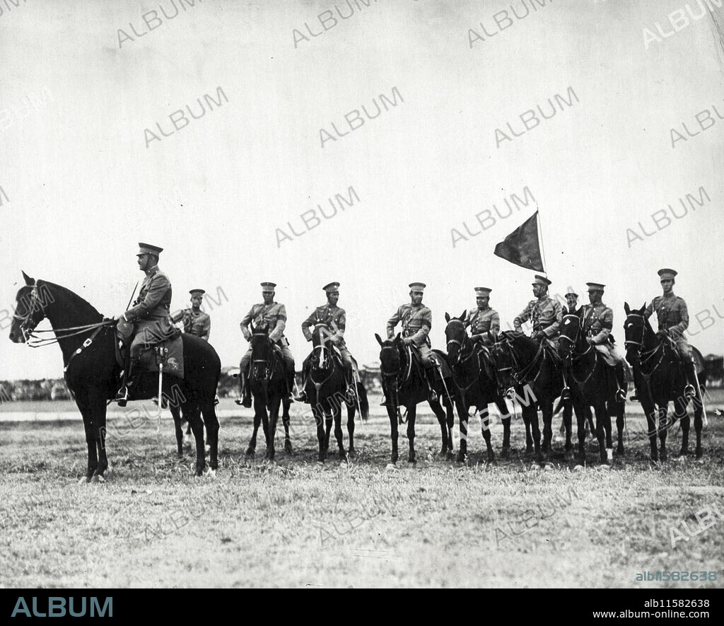 Mexican City Garrison Leader Joins Rebels.General hector Ignacio almada under chief of the Mexican city Garrison who joined the rebel forces, taking 3,000 members of his command with him. He is shown here with his staff just before joining the rebel forces. Federal troops are now pursuing him in the state of Vera Cruz where he was joined forces with Gen. Gomez. October 11, 1927. (Photo by International Newsreel Photo).