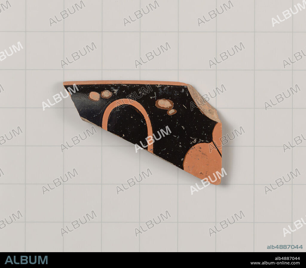 Terracotta fragment of a kylix: eye-cup (drinking cup), Greek, Attic, Archaic, Date 520510 B.C., Greek, Attic, Terracotta; red-figure or bilingual, Vases.