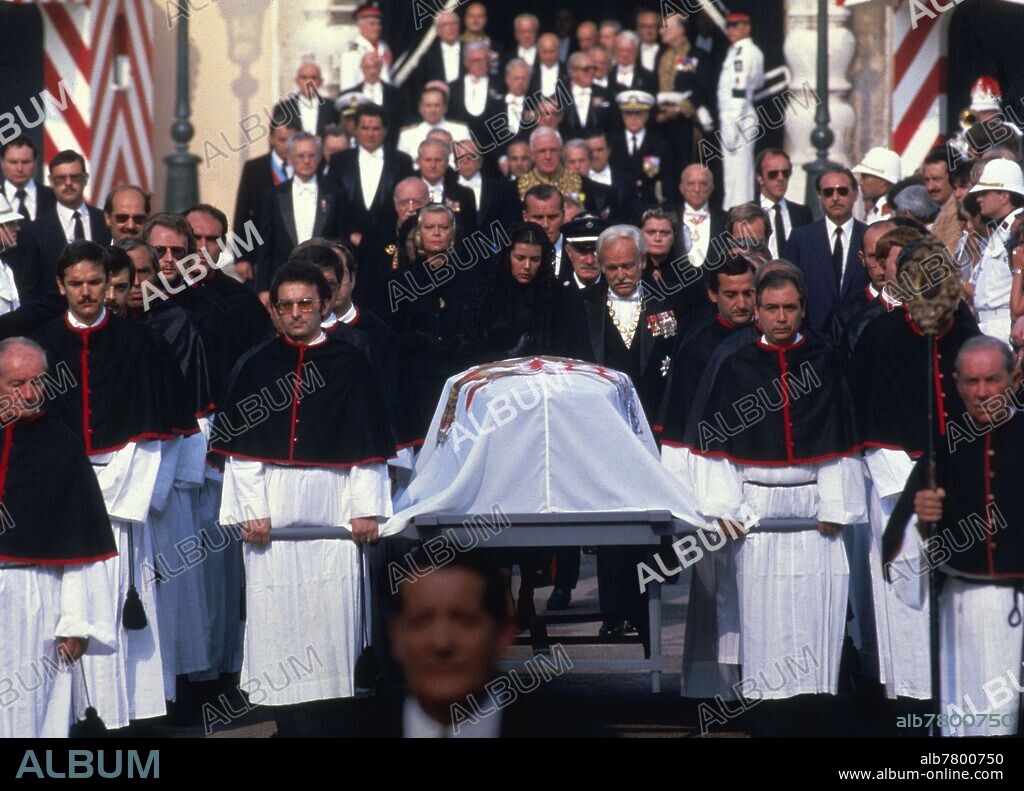 HONRAS FUNEBRES POR GRACE DE MONACO.