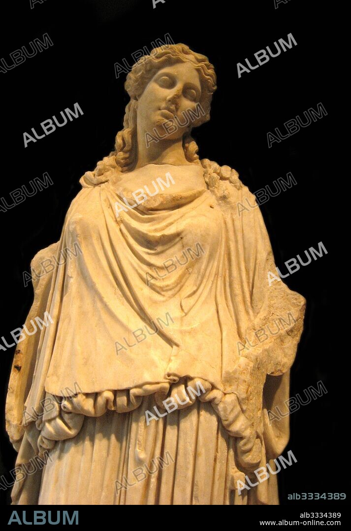 CLASSICAL SCULPTURE ART OF ANCIENT ROME. Eirene, the Godess of peace (Roman copy from a Greek Original).