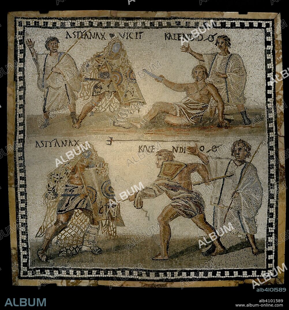 Mosaico romano con la representación de la lucha a muerte entre el secutor Astyanax y el retiarius Kalendio. El lanista, maestro de gladiadores, anima el combate. Astyanax es el vencedor. Siglo III. Procedente de Roma (Italia). Museo Arqueológico Nacional. Madrid. España.